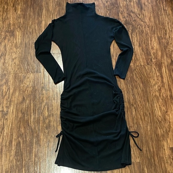 NWT Anthropologie Emily Ruched Ribbed Midi Dress XS - Picture 4 of 10